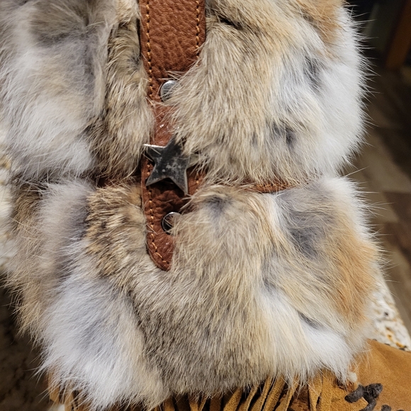 El Vaquero Tahoe Rabbit Fur Fringe Boots 37